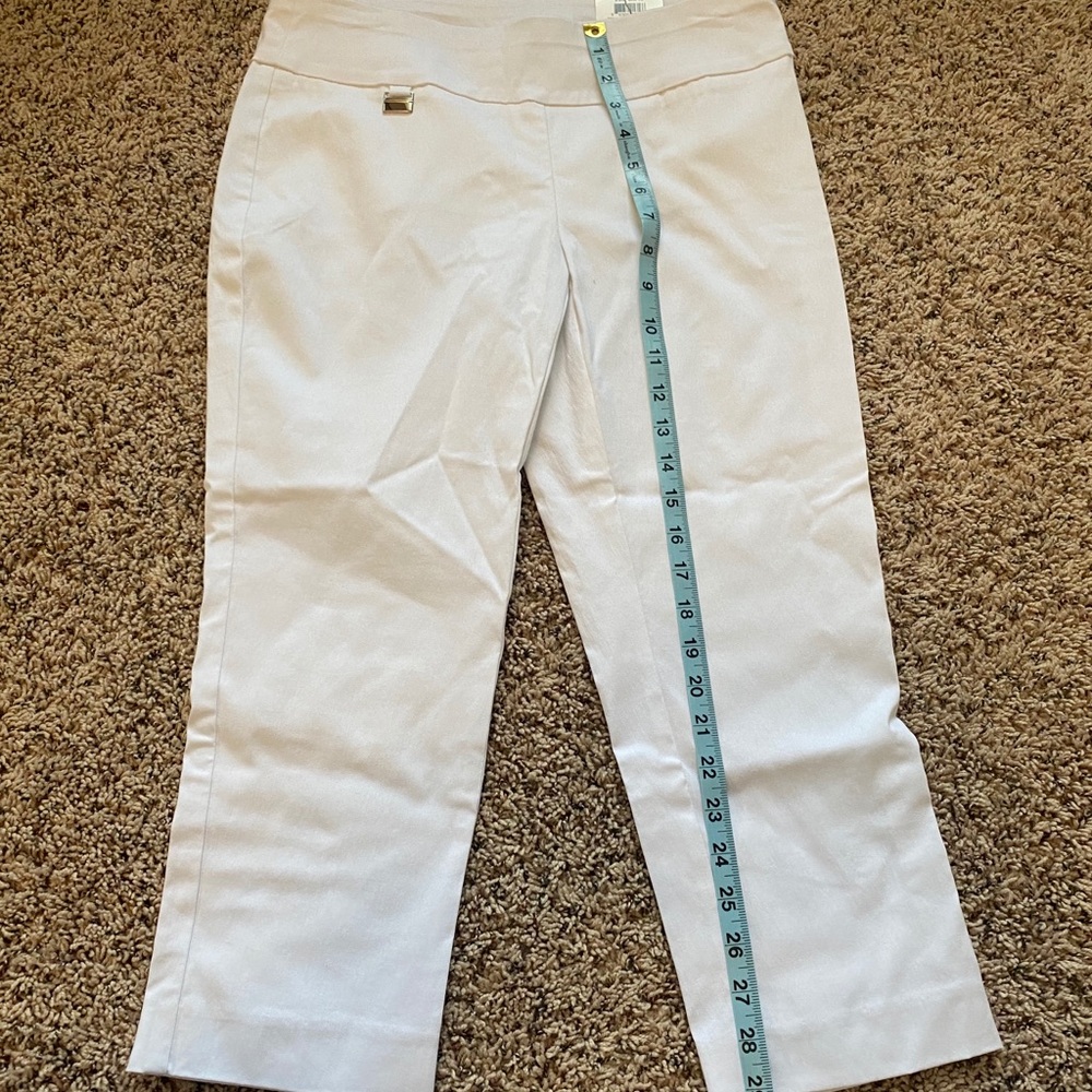 White Capri dress pants